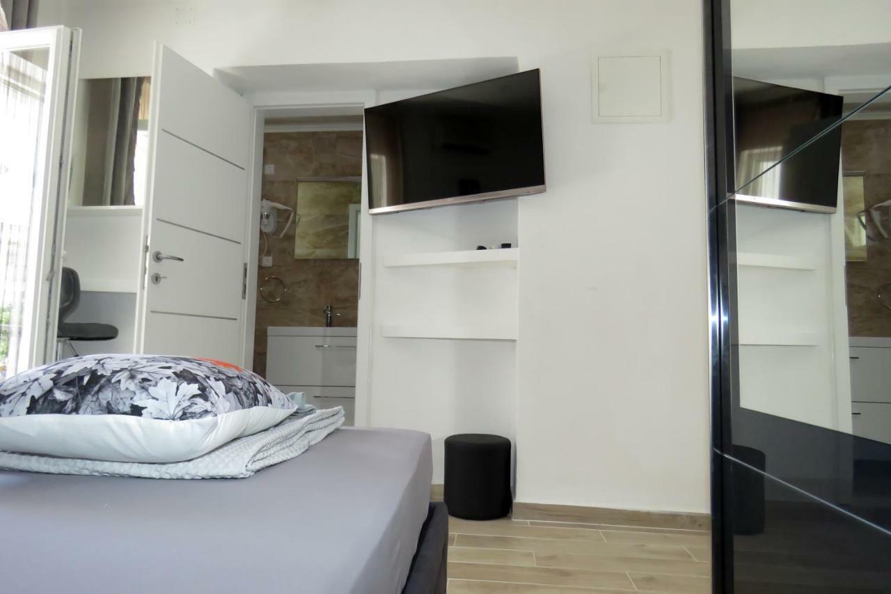 Hotel Lux Dalmatia I & R Makarska Exterior foto